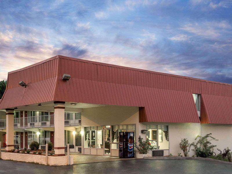 8DE8A290F4EC0D77FE5EB21A3D6F613C