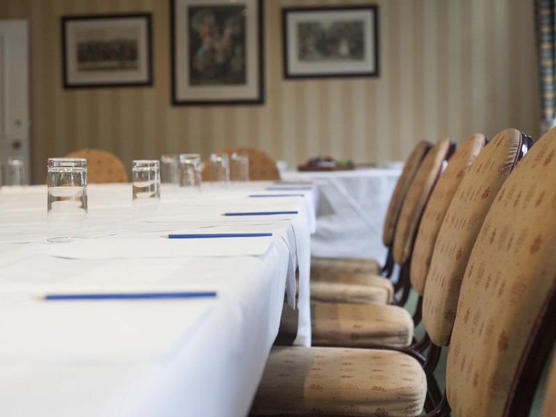 319300AAEE9703C219686C23948209A2