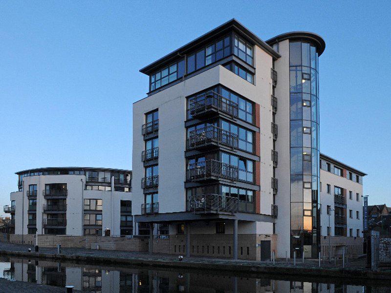 2DFB1746D63AB4F868BEE520A2F0D071