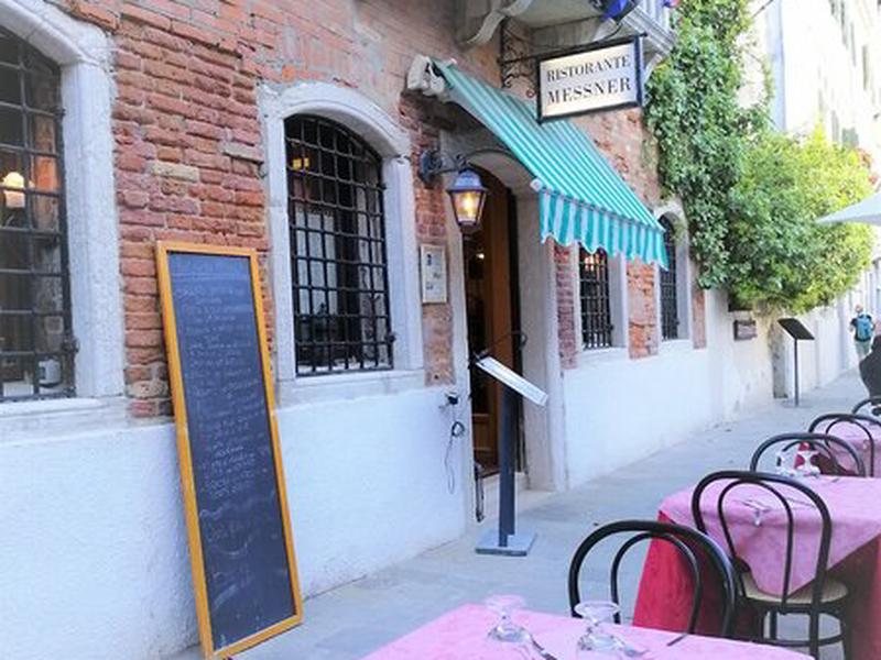 341007482DBF6D17985AA27B646FAF62