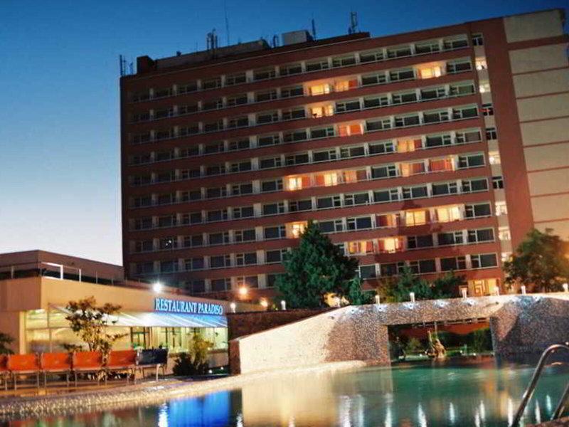 758BBD5EB8904AB1050A7DE3166ED22E