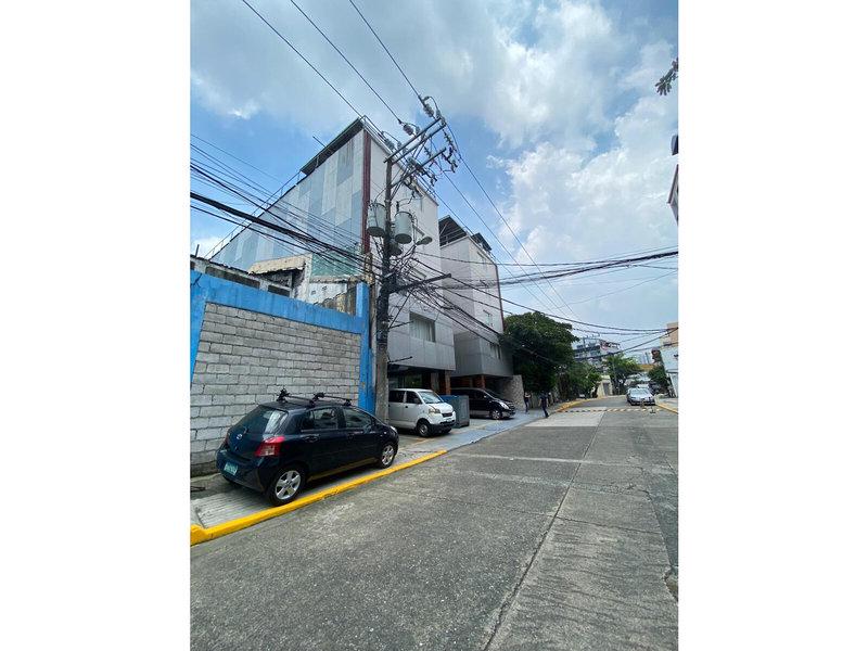 7B720FDB731A70EDE6E7DB5FDC7B2EE2