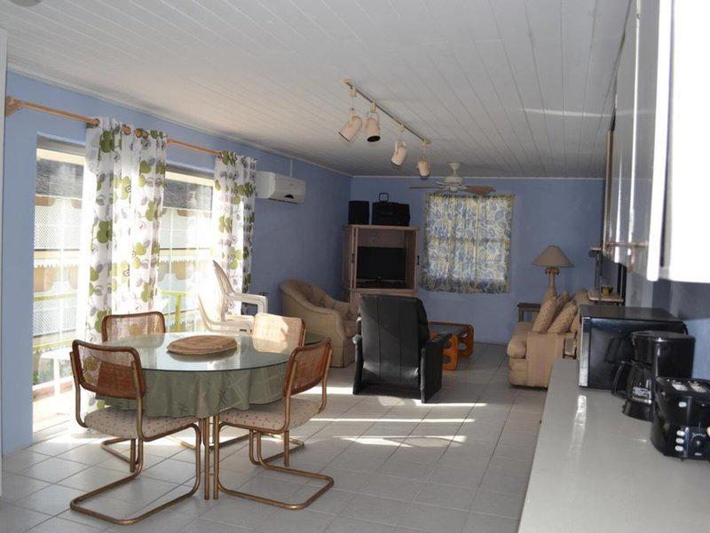 CBF7BEAF8E7555A4033C015FA690DC1F