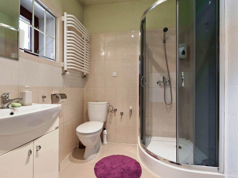 A0DA0E2CF4568642434046BE1FC00EEA