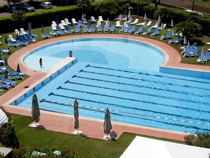 D518AD0005679ED7A5340DCFD3737DFD