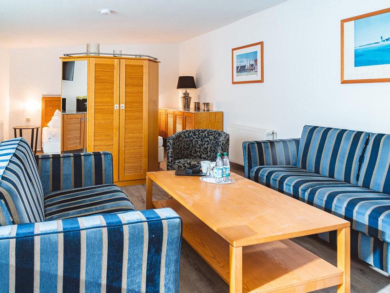 CCCBCDD51039E2F579ADB98BBD84818B