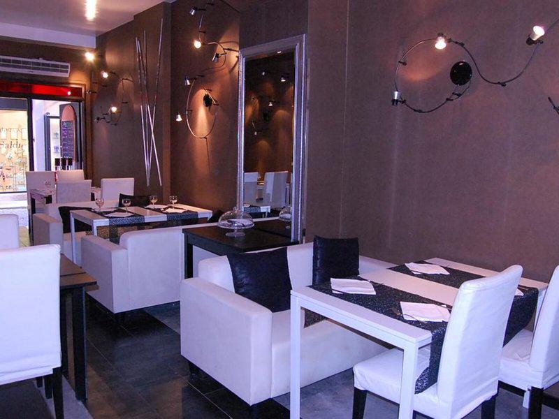 F69A0D997F7A0F76ADCC31A82305AF2F