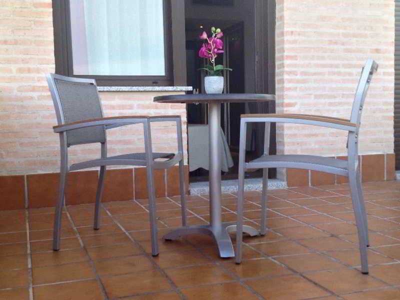 34607B4A66B098CCF1B5573D57A10927