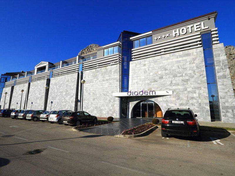 AFDBC51FB6D0425F2C796C6E88769BF7