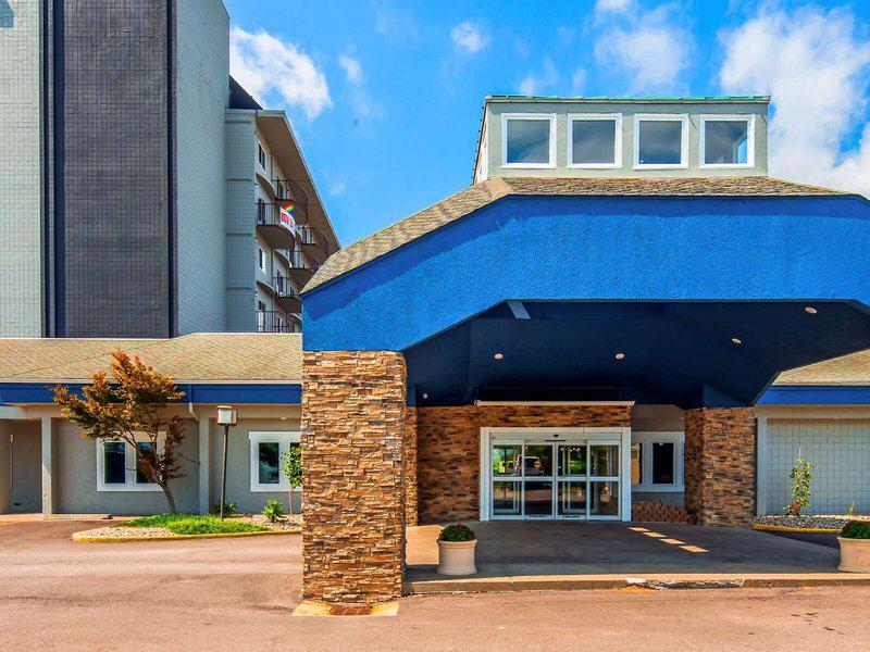 6C20246AB919BC304F96D0F9B24B4229