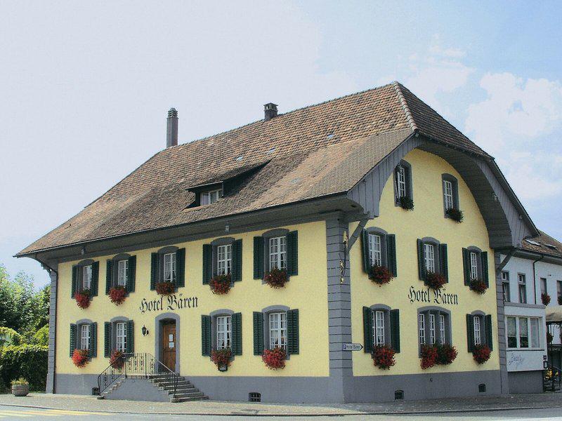 BF556D4876EA9405ED6B6DFA24218B56