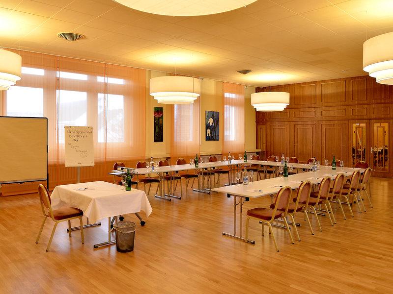 4701D1CF7E36B74C1EE38FF7BF8D8006