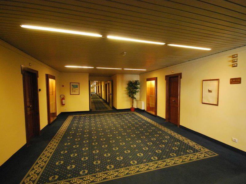 B944A6FB3363D0C8152BA67A4F951376