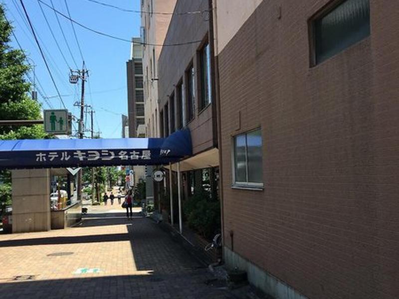 B0A45B64AAFD8567682FA582E9B946BE