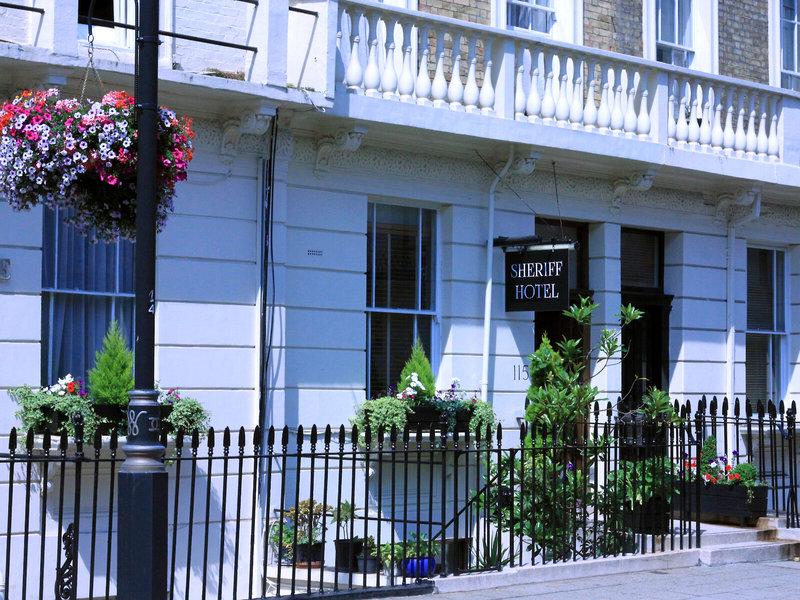 B2ED7A8570F85379985C9652A5716001