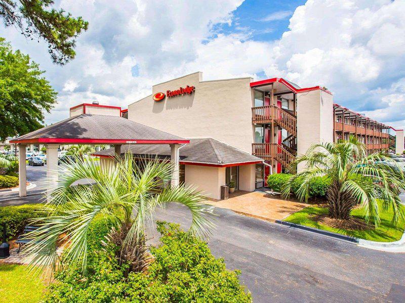 9D7D13E33A55FA9E6136425FCB18914F