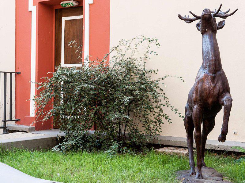 A6F0BA1F558A43E68AD7821315548543