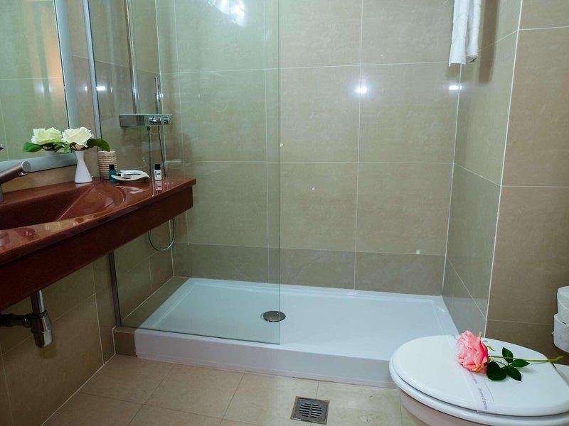 3E8ABB3EE2713111335D662D39BB8FFD