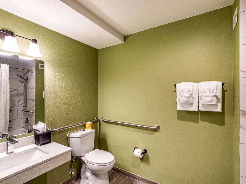 7B32657C7E851E897263DC1860E51736