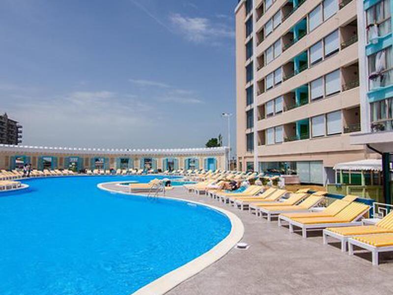 57D7E109F56386613C1A65FC5B0EF54B