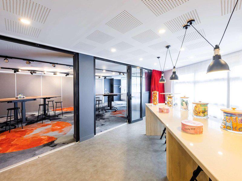 5949ACE821E81C20452FE0103501A7B7