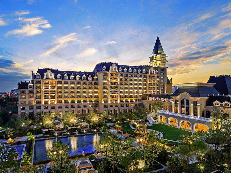 26F03B504FA24F95BEC4190D32EE897F