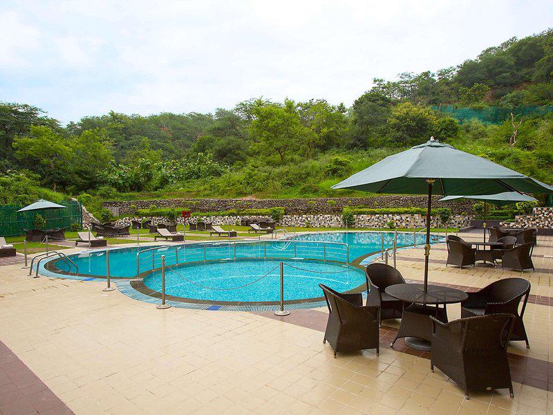 047A4281776942F49B106E684A336DAA