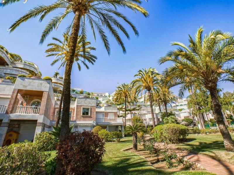 520D3405CF38F2F251FE225CB6901845