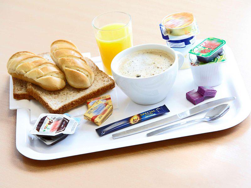 F3C49B85BB319ED38DB92FDF7B6C2180