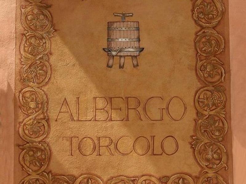 8E53DD03596C744FB4A9BE6437F71810