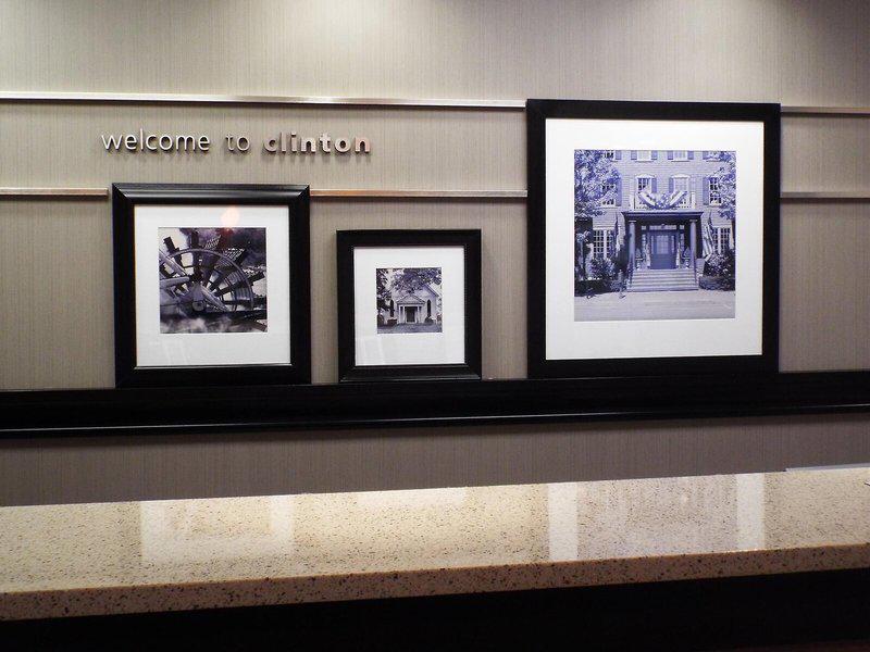 2FF9DC0DD134A2D8A88EC7B5522E2E27