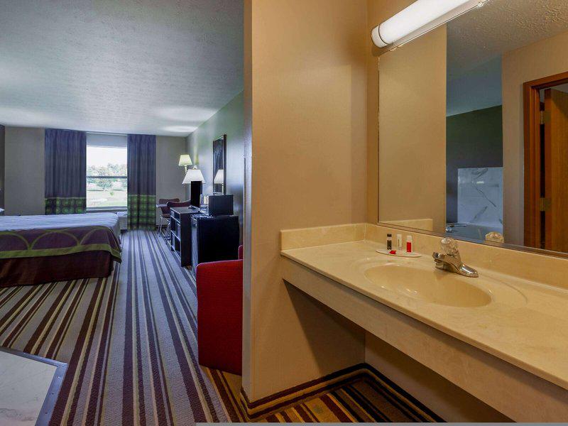 7AEADACE1F5250BD891F1EB0512A4EE4