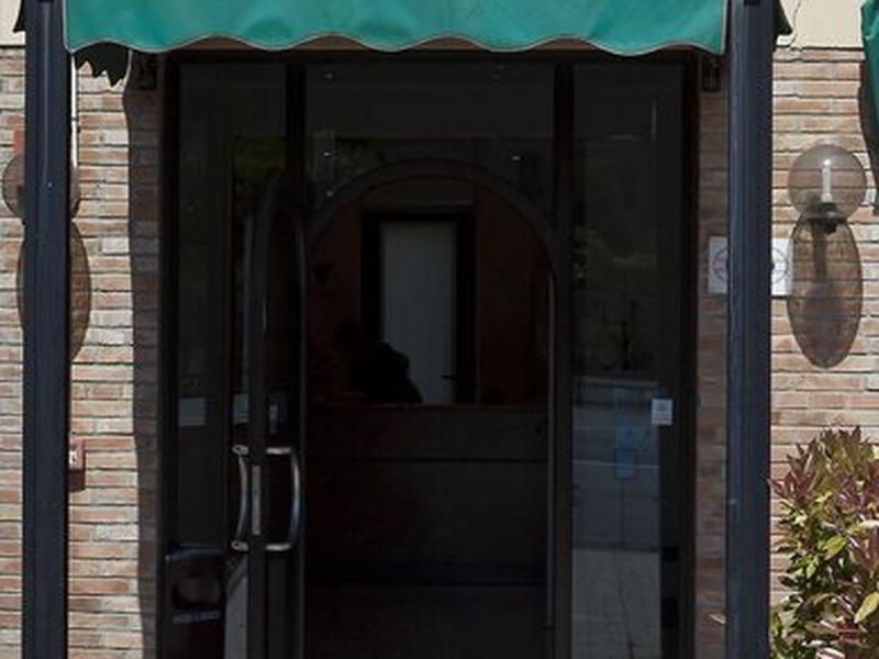 3F242B3B5639A621FCE1EBD128D12D25