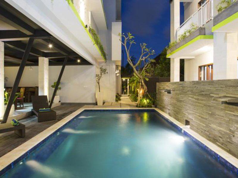 E6E7A26D4898F8D094B8BBAAC8FE43F4