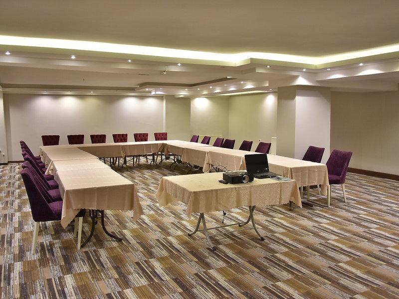 5019B0FCE988FFEA1EF925F03C4E1355