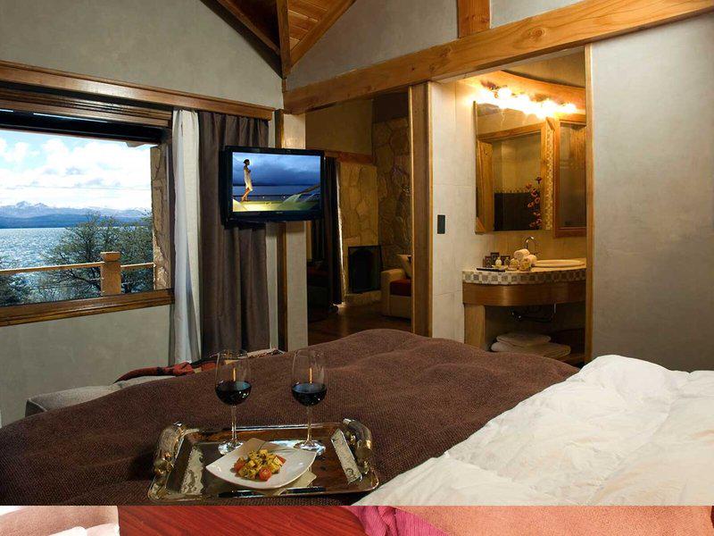 2012E95213FFE429C782FBD3DA5F7F55