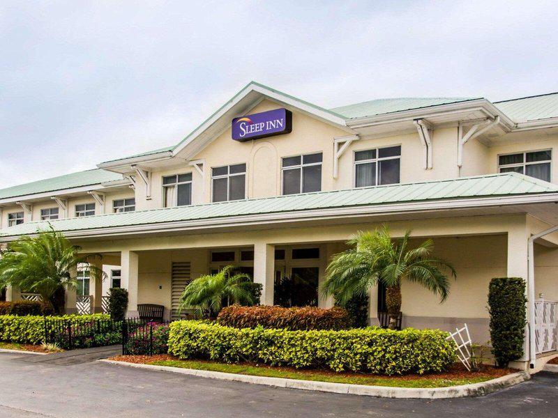 F148B96DF46016603C33A7C17F833855