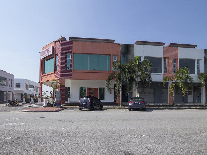 11024DFE7A56AE0C9AA90954839EFA81