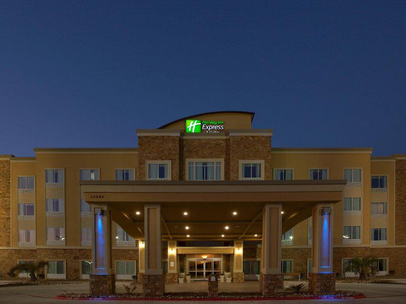 A4D54A362CA56F19D4A66673EEA4CFC4