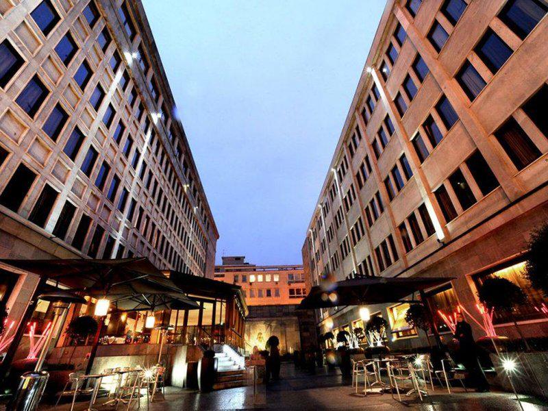 E811C9DB313E06AB67F4901EA3C59C2A