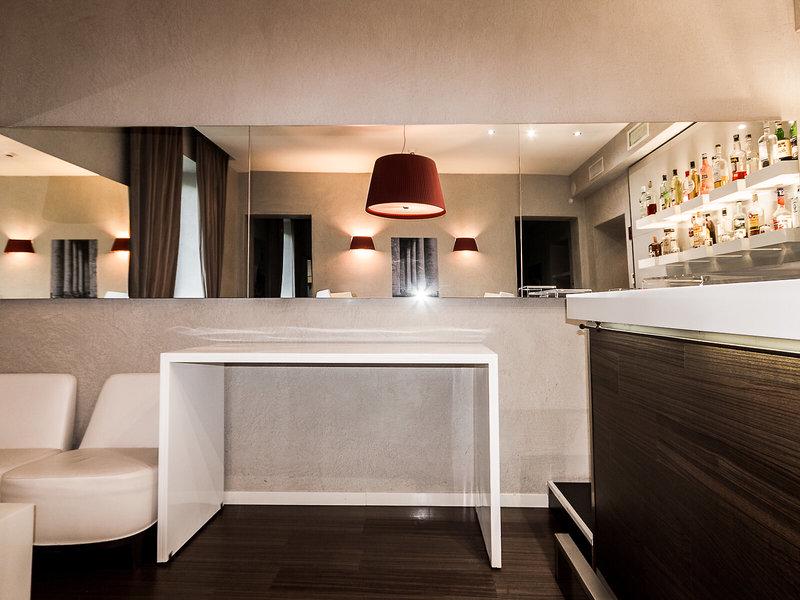 9B0D7FE89237F7D7ACFE5AC47BC70AAB