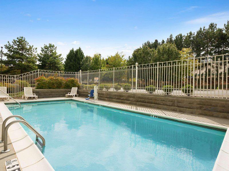 B82D42FB7F333927BAE3535889159D7E