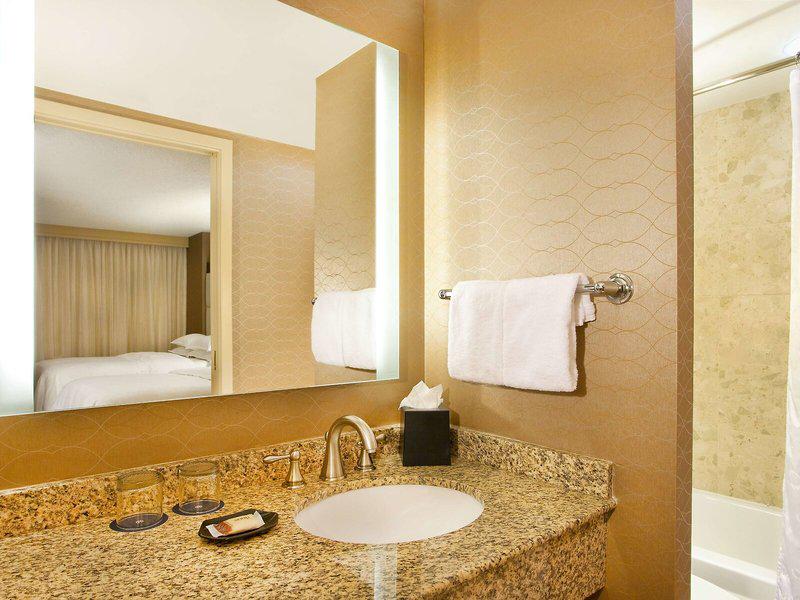 EF748CB24368989F72FEA8A705A247D5