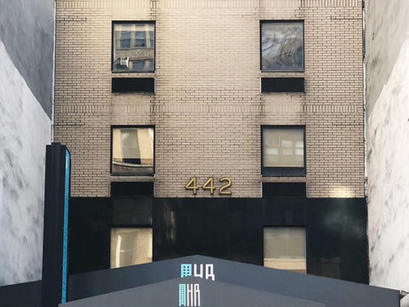 B59AA0CA642089062A8F75C9D6AB44EF