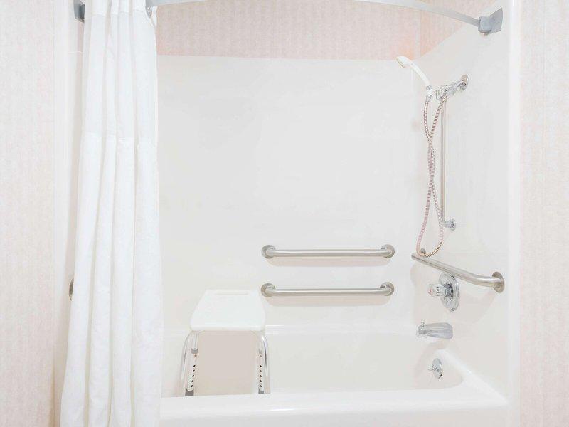 90B107FB6D1A3A3DD4CCC56AE1E84DCC