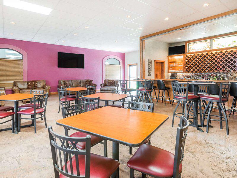 37B55D7DEBE6E92A9FD5606D604CF627