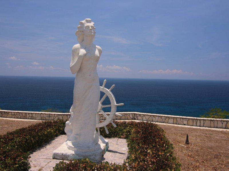 AD3015B4781D7BC45C60F0EA42EDFB62