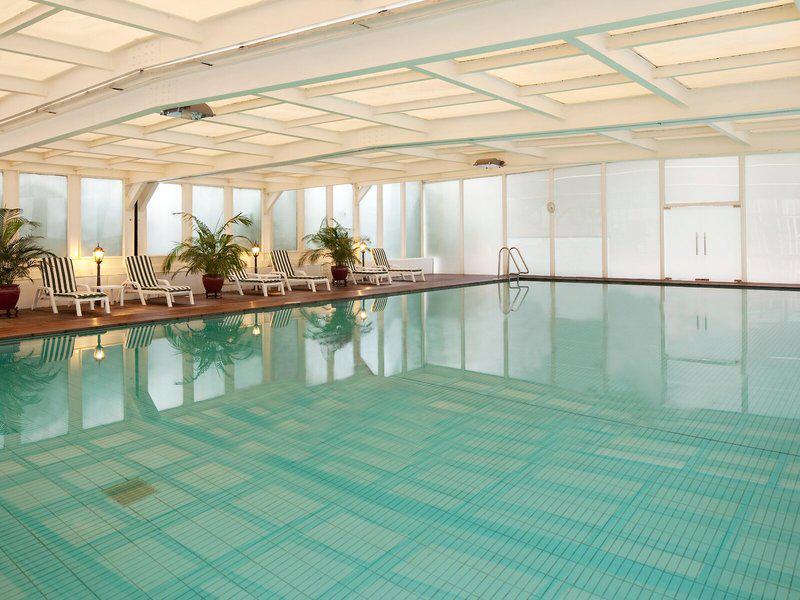 2440B1083869045189A4C54A6B275260