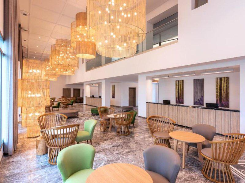 3CCBA0EF43B45EC9F86A77FA2AC1001C