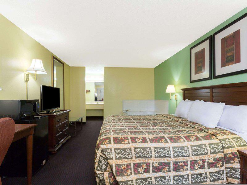 0AFE8A65598E28873C9BBD9F73A10DE5